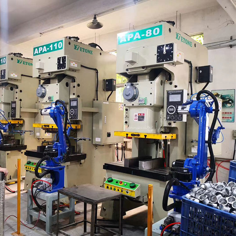 Masalah apa yang akan terjadi jika oli stamping pada mesin press berkecepatan tinggi lebih sedikit?