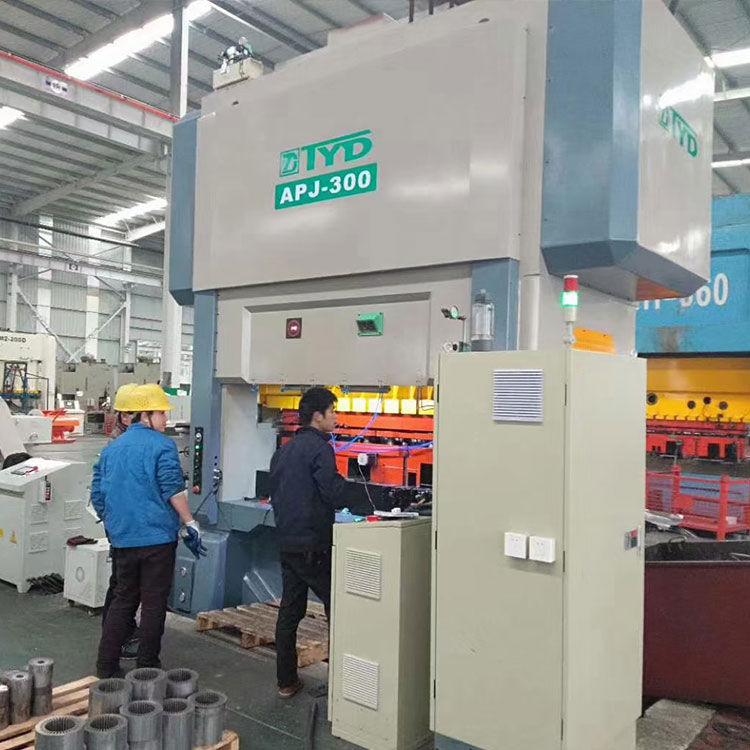 Cara memeriksa apakah pers stamping kecepatan tinggi normal